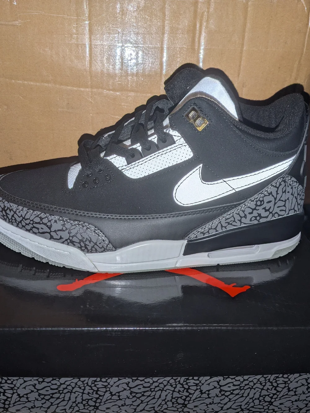 Nike Air Jordan Black & Grey Retro Sneaker Size 11